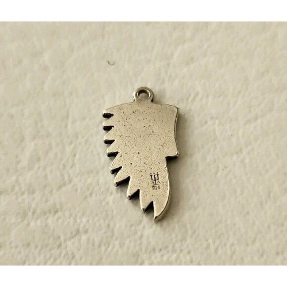 James Avery Retired Sterling Silver Indian Headdress Charm - Picture 4 of 7